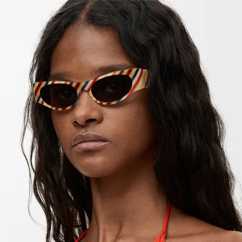 Loewe Paula’s Ibiza LW 40195U 39E kadın güneş gözlüğü modeli