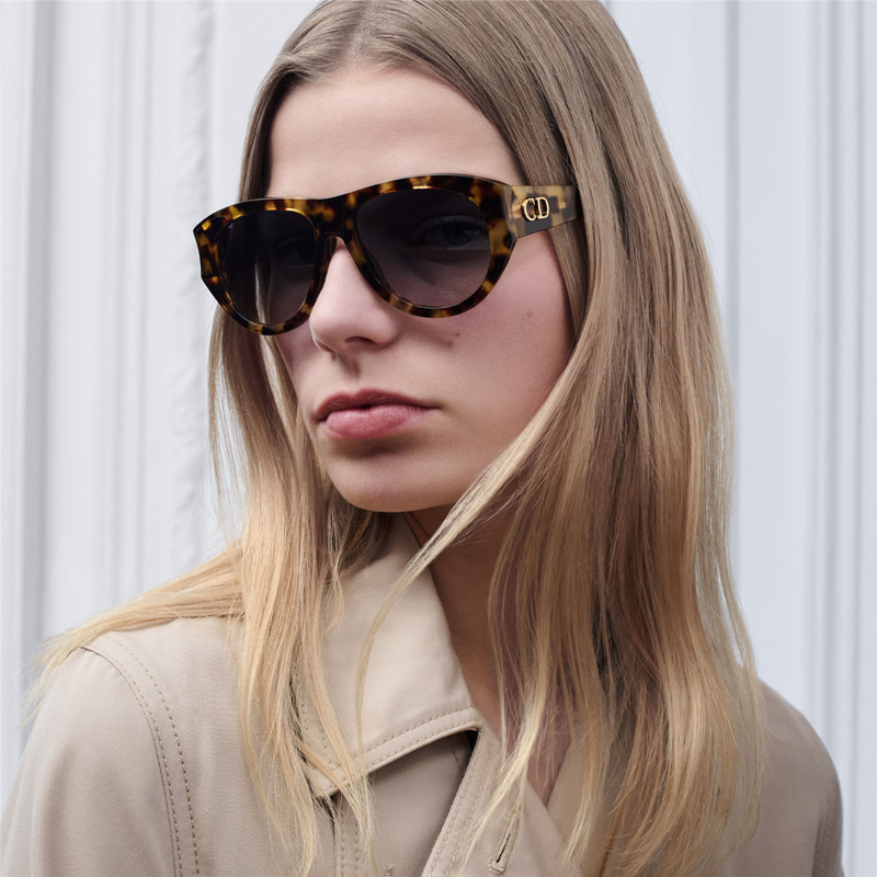 Dior DiorGlow A1I CD 40257I kadın güneş gözlüğü - detay