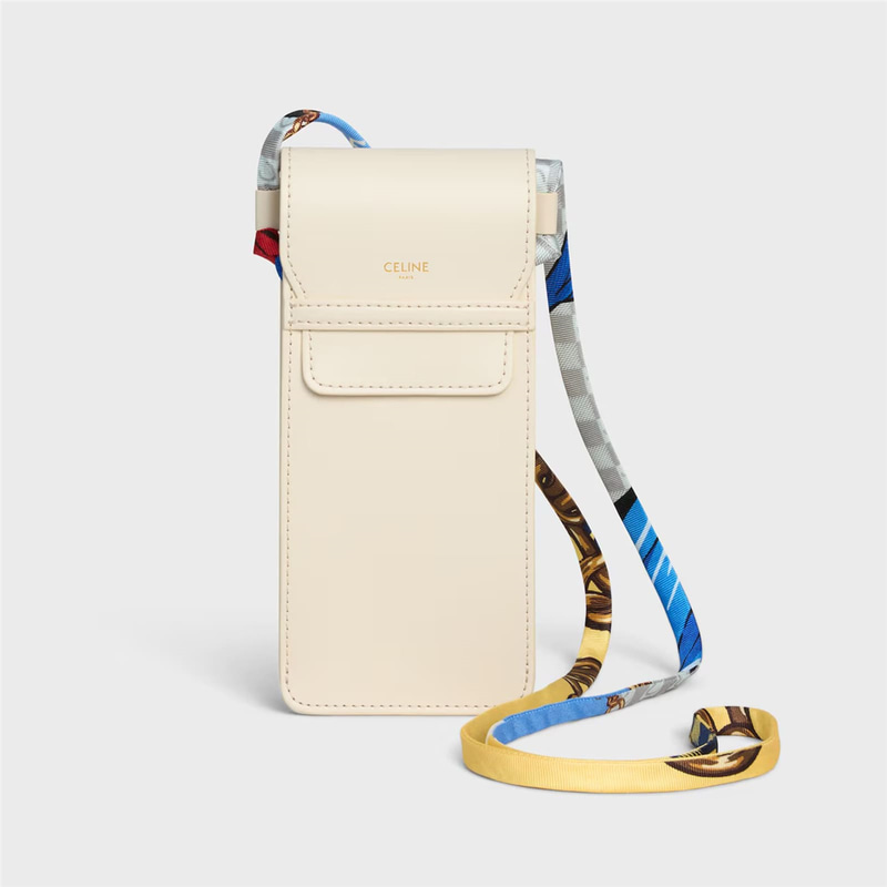 Celine 3 Dots krem örgü askılı gözlük kılıfı