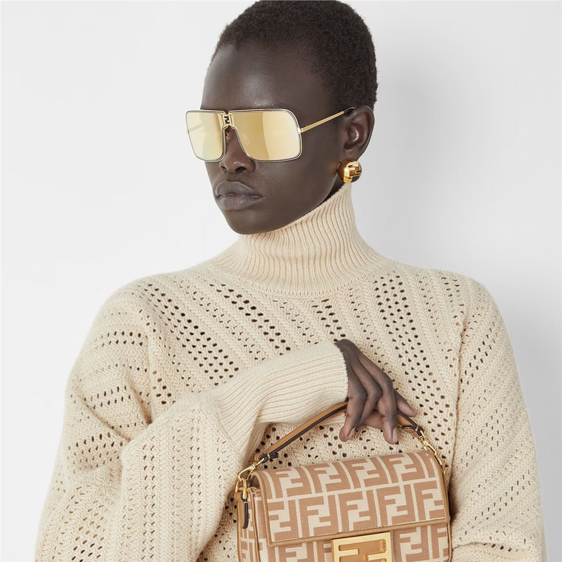 Fendi Fendiness FE 40195U 30L kadın güneş gözlüğü modeli