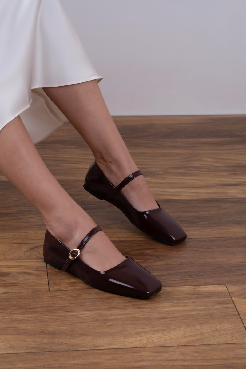 Chily Model Kemerli Küt Burun Babet Bordo Rugan