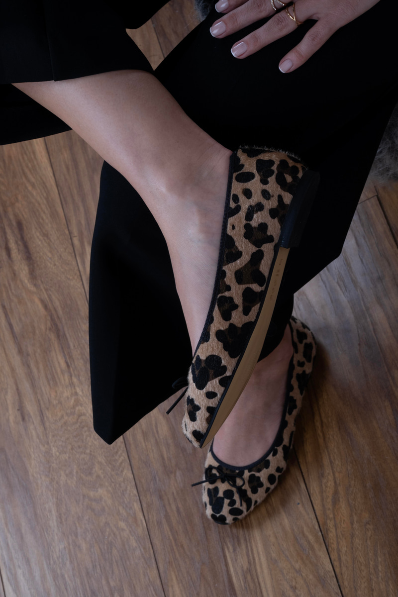 Deny Model Kurdele Detaylı Babet Leopar