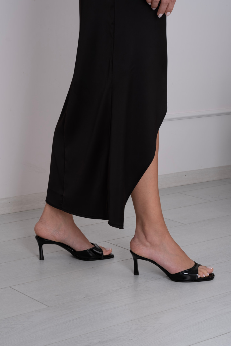 Nubba Model Küt Terlik Siyah Rugan