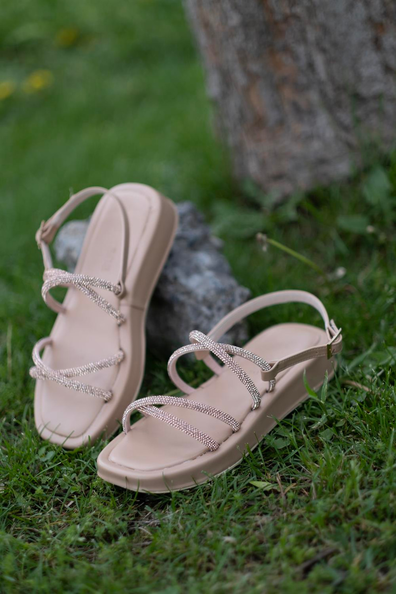 Starles Model Taş Detaylı Sandalet Ten
