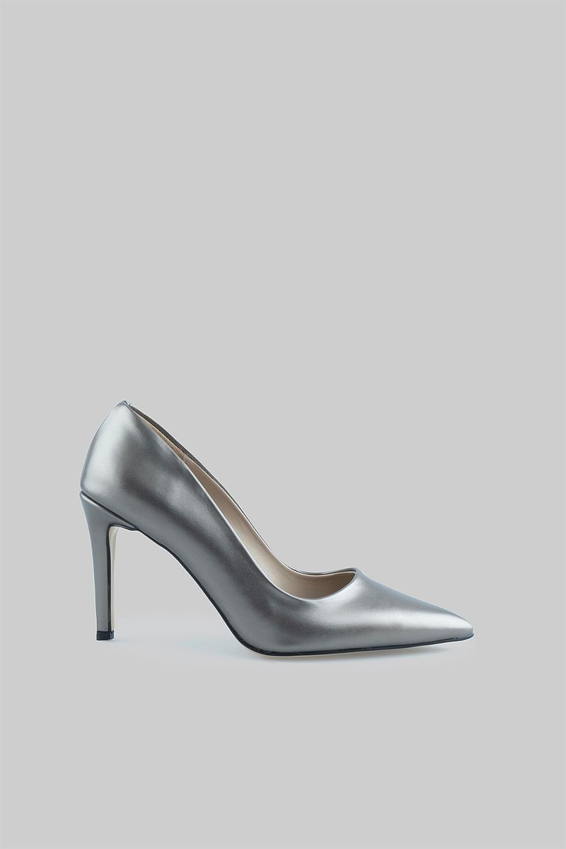 Venüs Model Özel Seri Klasik Stiletto Platin