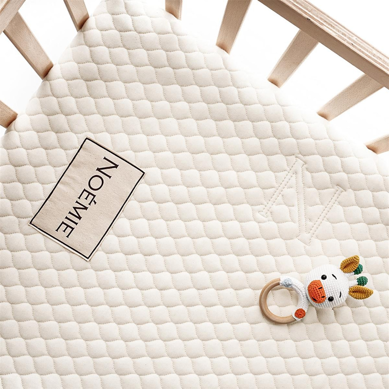 Amie Organic 4 Seasons Latex Yatak