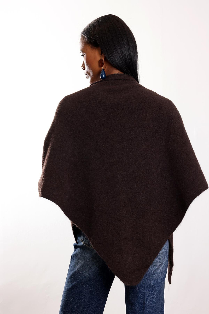 Acı Kahve Triko Üçgen Atkı S009