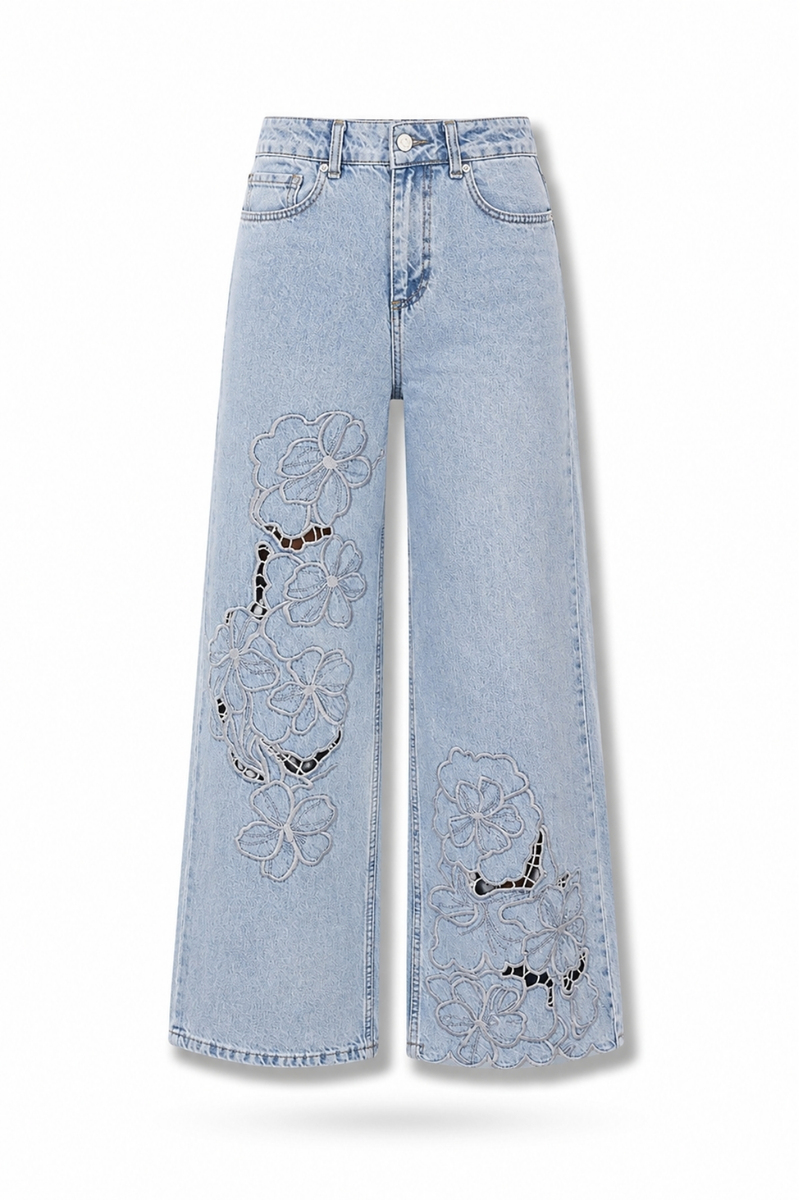 Açık Mavi Nakış Detaylı Jean 1025