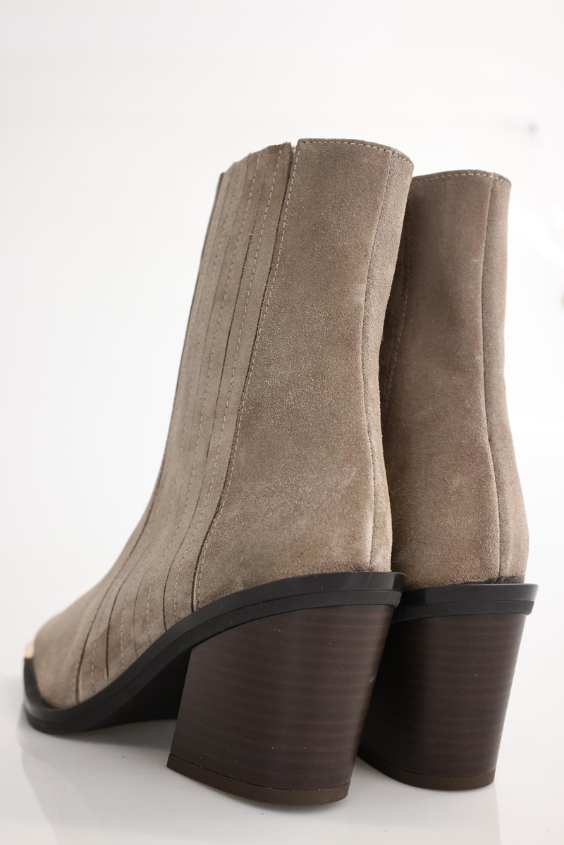 Açık Vizon Sivri Burun Topuklu Chelsea  Bot 115816