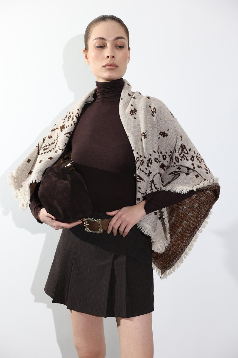 Bej Desenli Şal 251007