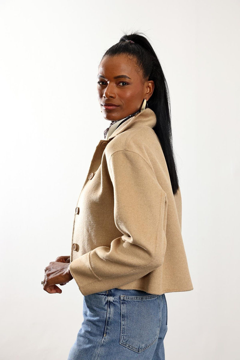 Camel Gömlek Yaka Kısa Yün Ceket 