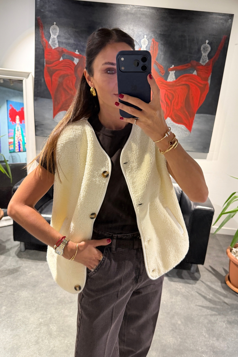 Ekru Düğmeli Peluş Yelek 23242