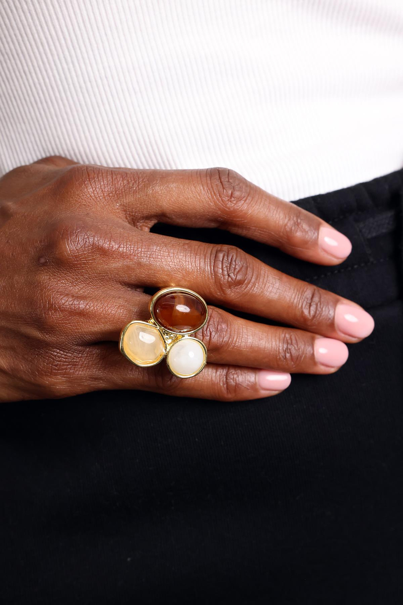 Kahverengi Elegante Yüzük 