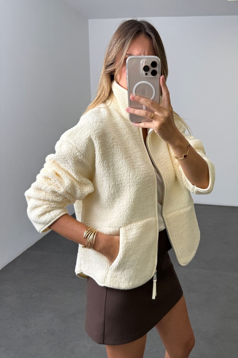Krem Polar Ceket 23236