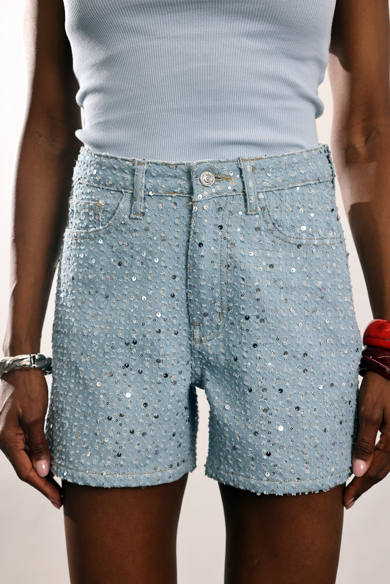 Mavi Pullu Denim Şort 