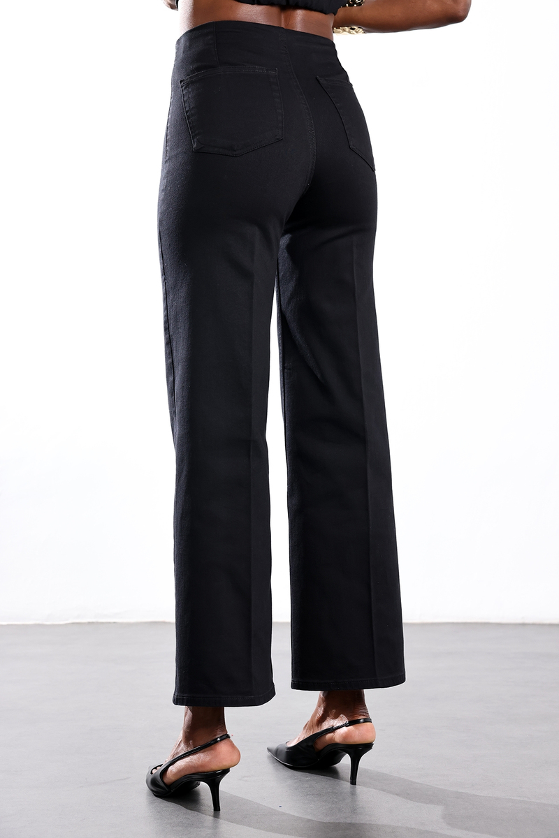Siyah Beli Lastikli Düz Kesim Jean 761