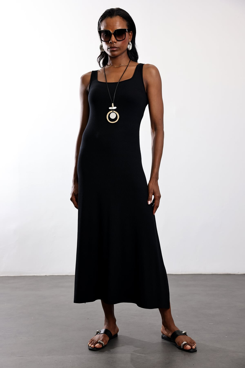 Siyah Fitilli Maxi Boy Elbise 