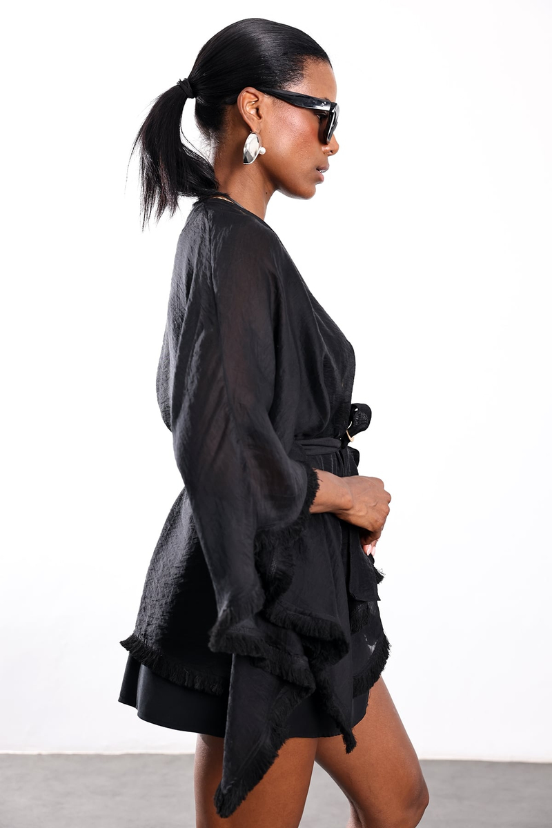 Siyah Kuşaklı Püsküllü Kimono 5101