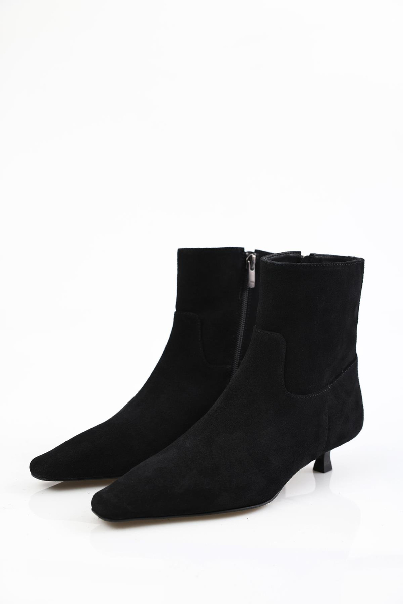 Siyah Mini Topuklu Bot 24214