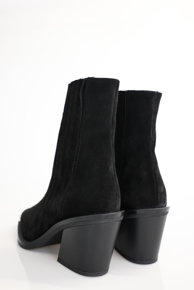 Siyah Sivri Burun Topuklu Chelsea  Bot 115816