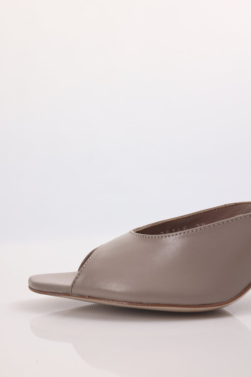 Vizon Deri Topuklu Terlik 26146