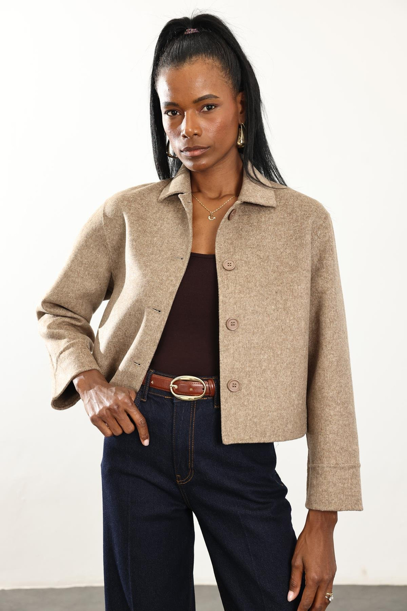 Vizon Gömlek Yaka Kısa Yün Ceket 