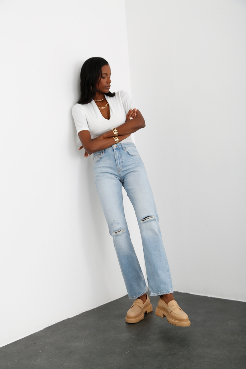 Açık Mavi Yüksek Bel Yırtıklı Straight Fit Jean 
