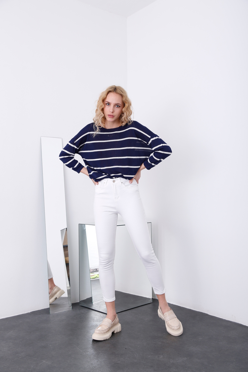 Beyaz Yüksek Bel Toparlayan Slim Fit Jean 