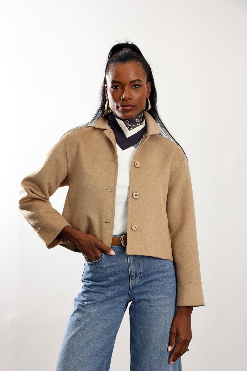 Camel Gömlek Yaka Kısa Yün Ceket 