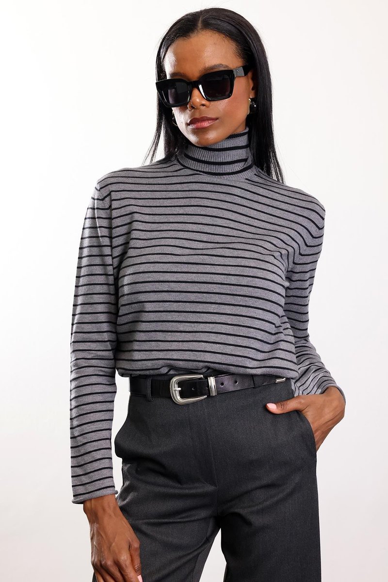 Gri Balıkçı Yaka Çizgili Triko 261002