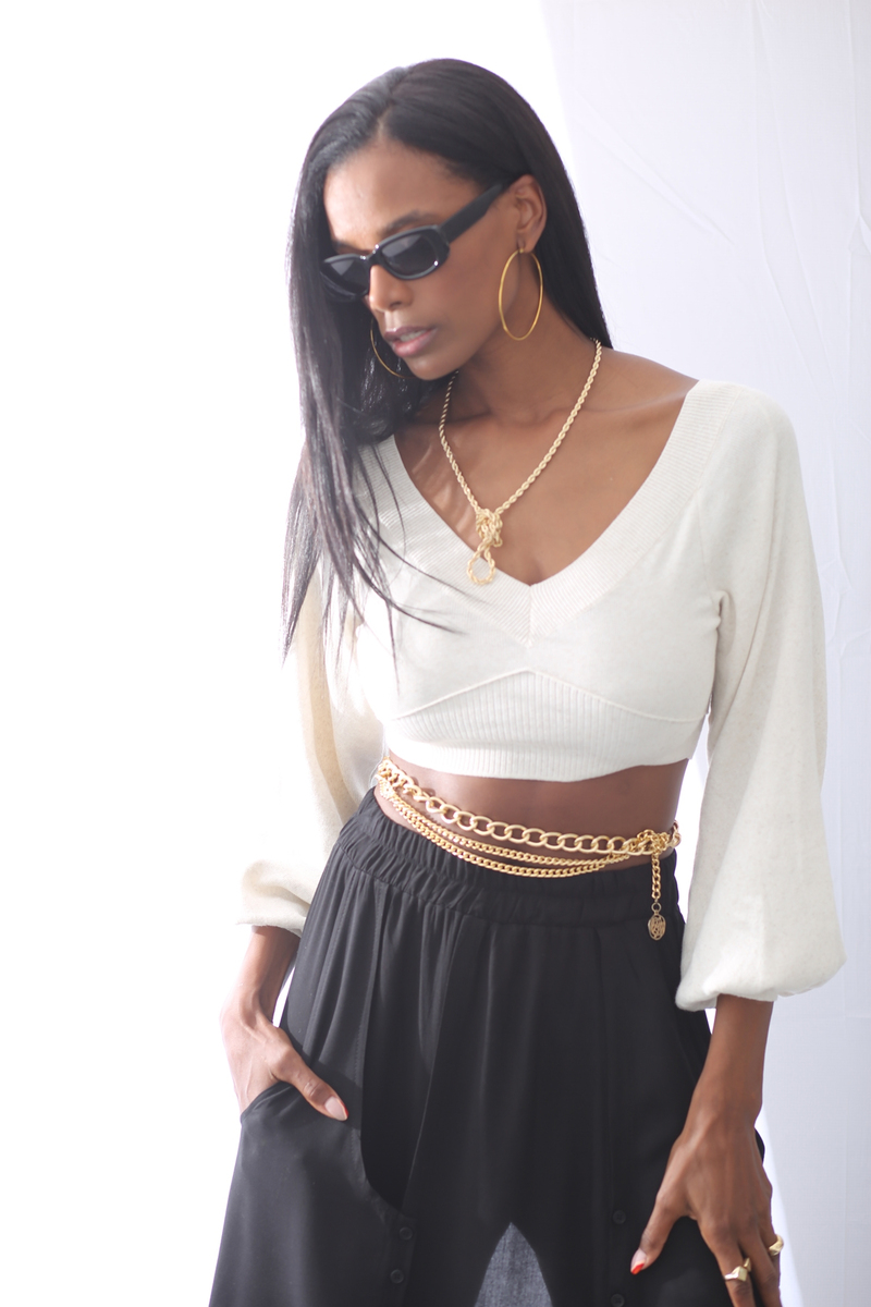 Kemik V Yaka Crop Triko 