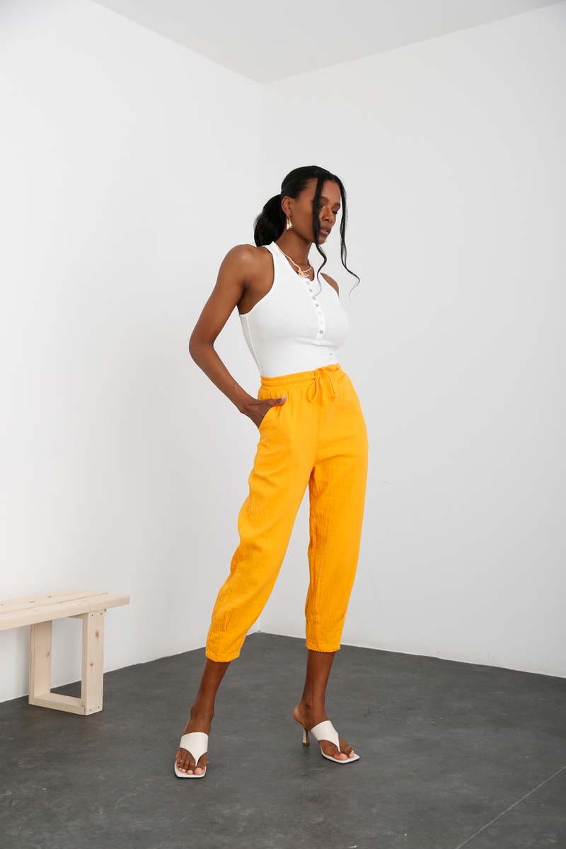 Mango Paçası Pileli Müslin Pantolon 0255