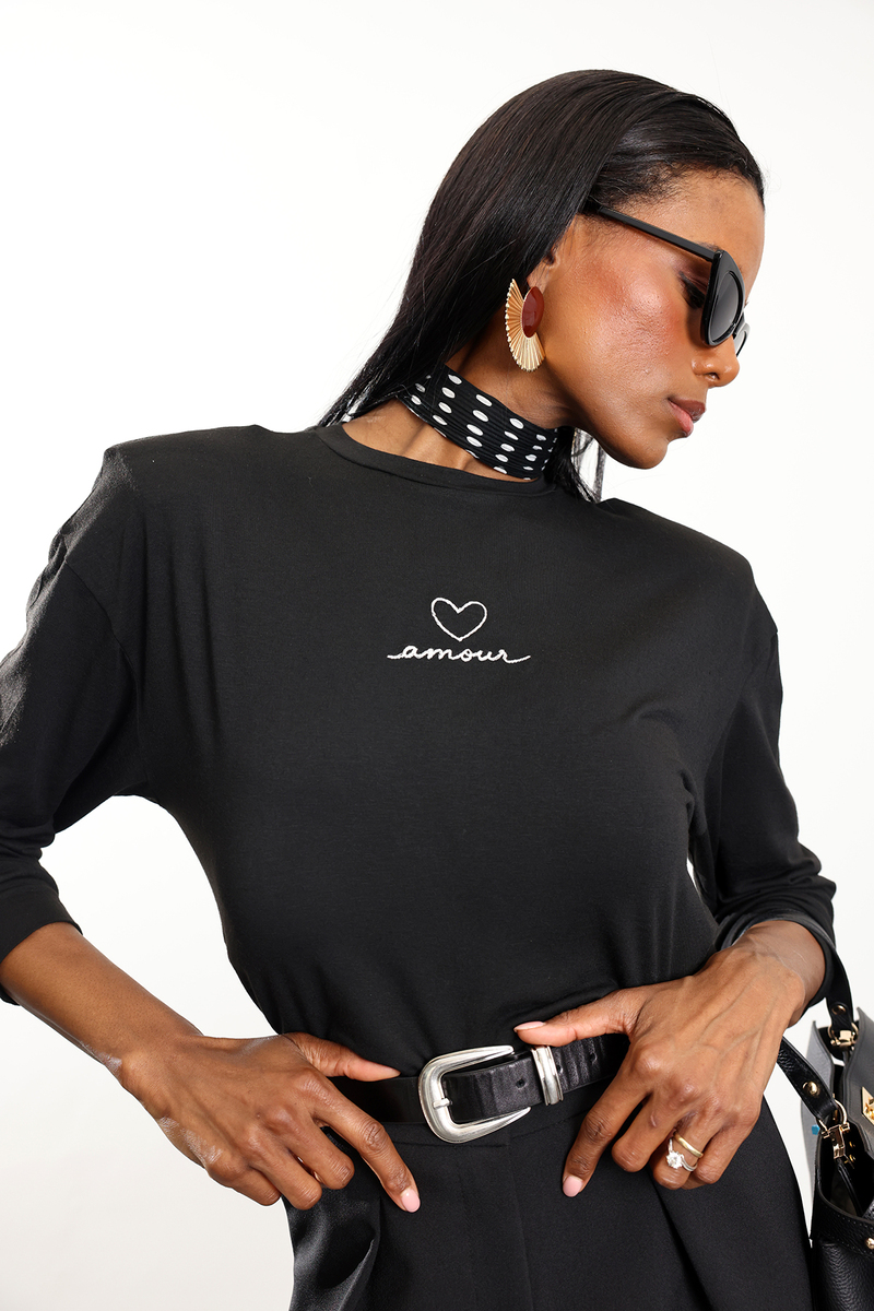 Siyah Amour Yazı Nakışlı Vatkalı Bluz 18075
