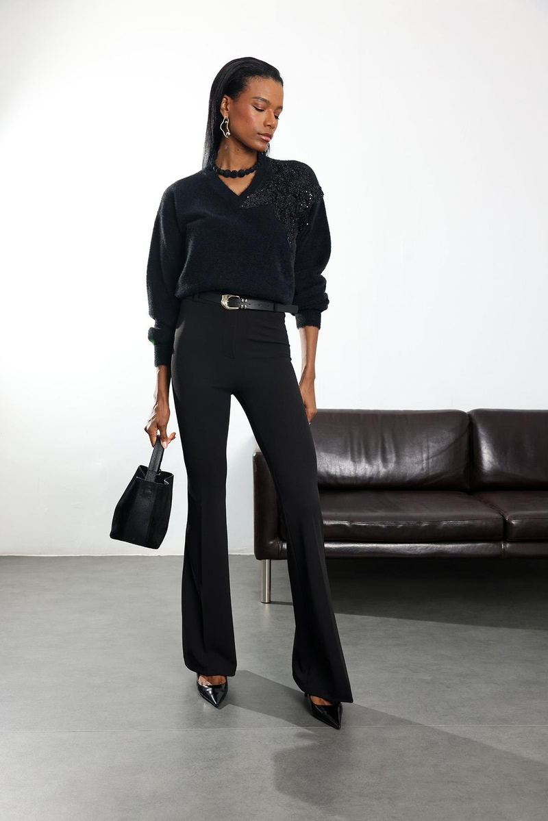 Siyah Kemerli Likralı İspanyol Kumaş Pantolon 2076