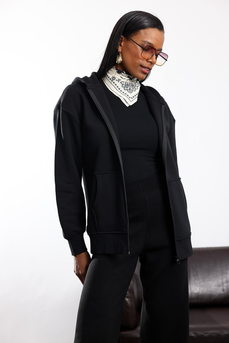 Siyah Şardonlu Fermuarlı Sweatshirt 042