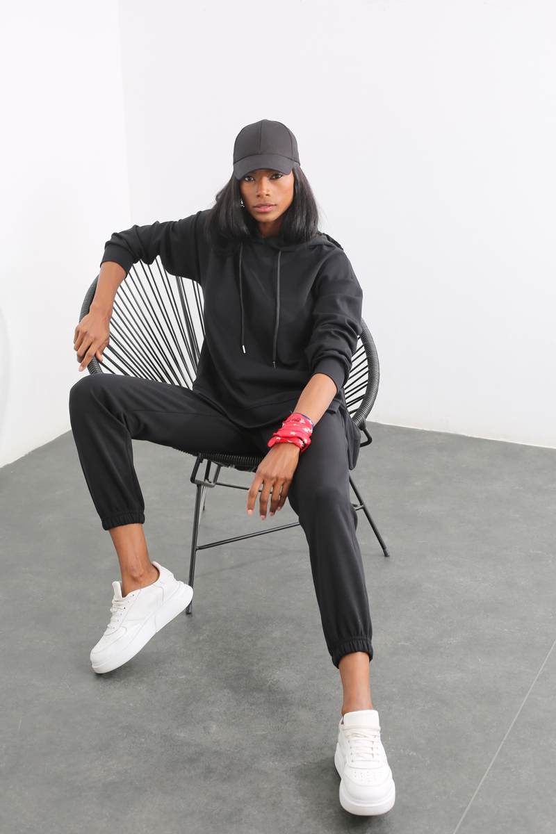 Siyah Yanı Yırtmaçlı Modal Sweatshirt Takım 
