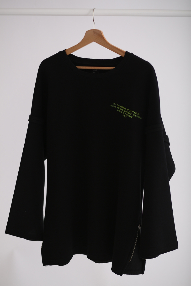 Siyah Yanları Fermuarlı Sweatshirt K-248