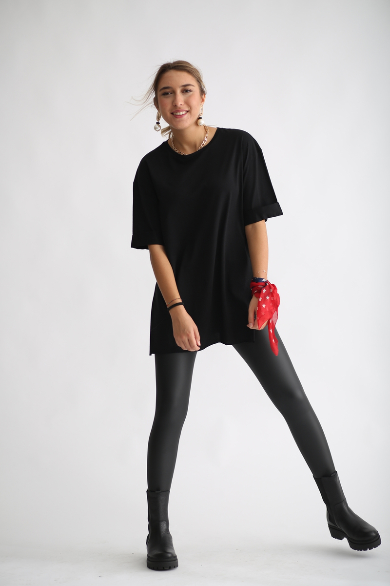 Siyah Yırtmaçlı Duble Kol Tshirt 3158