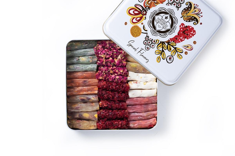 GIFT DELIGHTHediyelik Metal Kutuda Karışık Parmak Lokum 500 Gr