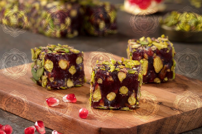 SPECIAL DELIGHTSSPECIAL TURKISH DELIGHT WITH  POMEGRANATE FLAVOR AND PISTACHIO COVERED WITH PISTACHIO SILVERS