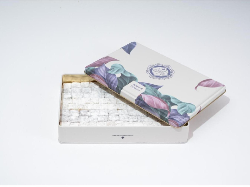 Gift İtems in Metal BoxMixed Flavored Turkish Delight in Metal Box 1 Kg