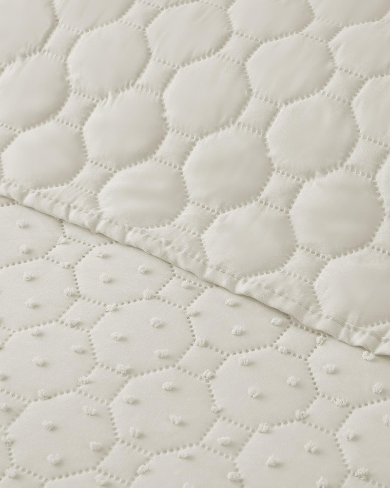 Amabile Kesmeli Tek Kişilik Yatak Örtüsü Takımı 160x220 cm Krem