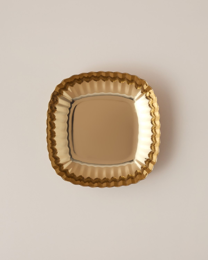 Anissa Metal Dekoratif Tabak 15x17x3 cm Gold