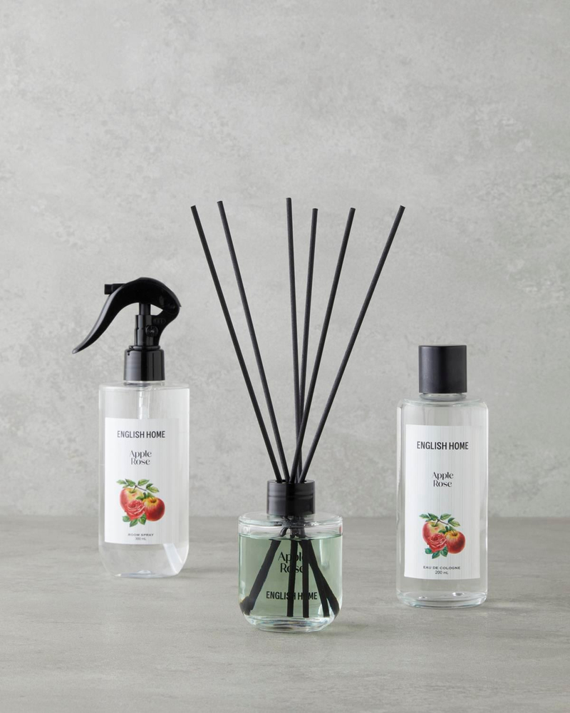 Apple Rose Oda Spreyi 300 ml Şeffaf