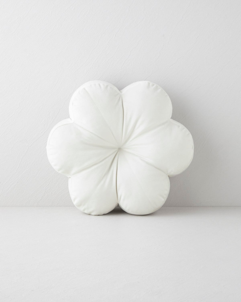 Artistic Bloom Dekoratif Kırlent 40 cm Ekru