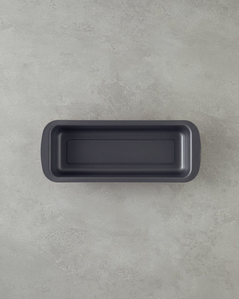 Baker’s Choice Karbon Çelik Baton Kek Kalıbı 30x11x6,4 cm Kırmızı