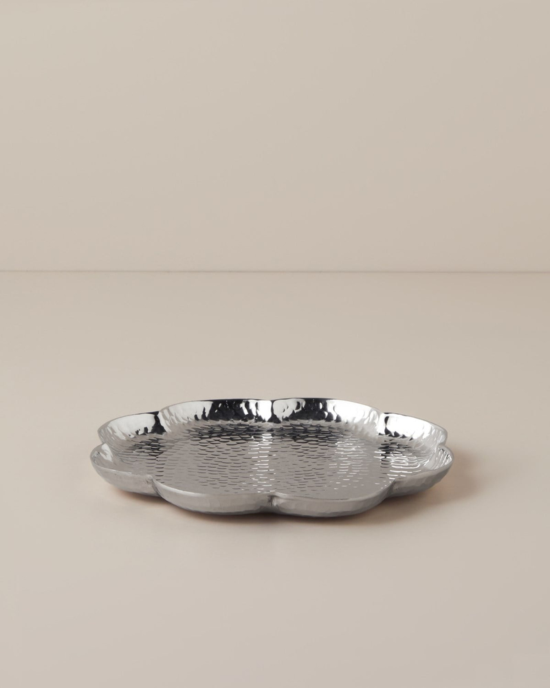 Betina Metal Dekoratif Tepsi 20x20x3 cm Gümüş