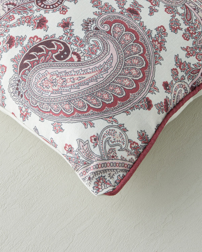 Bohemian Dolgulu Kırlent 45x45 cm Multicolor