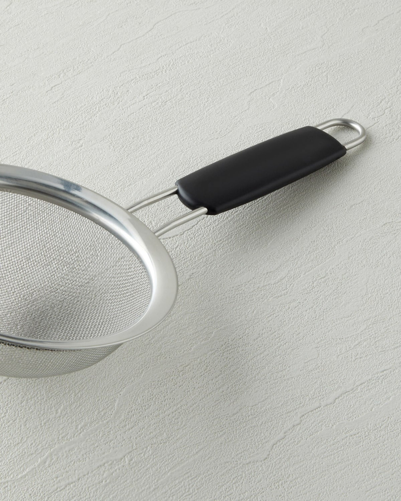 Brims Paslanmaz Çelik Süzgeç 14 cm Siyah
