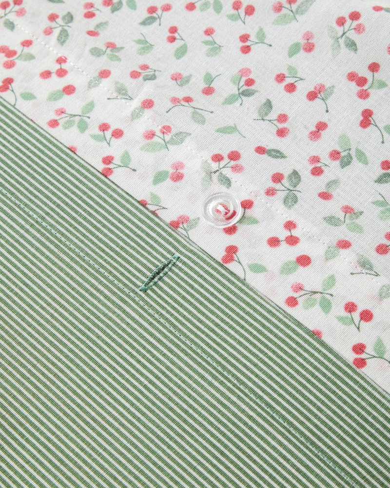 Cherry Pop Kolay Ütülenir Çift Kişilik Nevresim Seti 200x220 cm Kırmızı